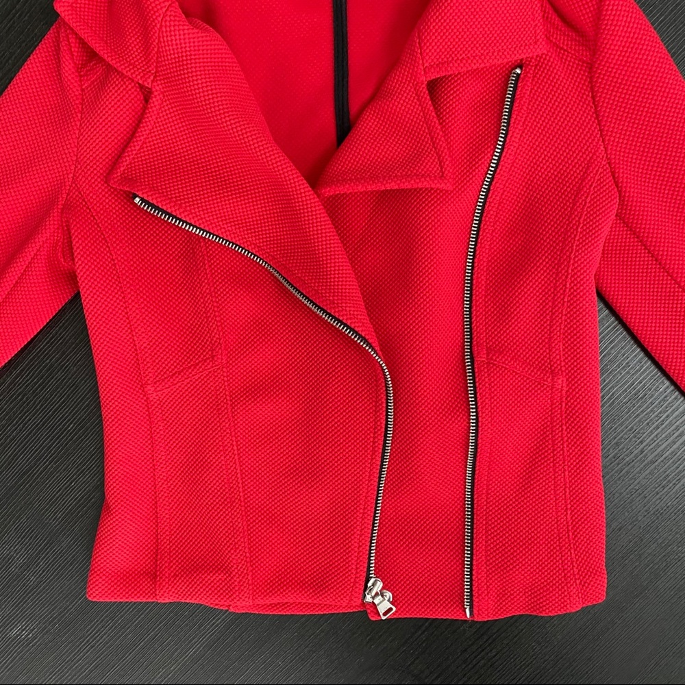 Express Blazer - Picture 2 of 4